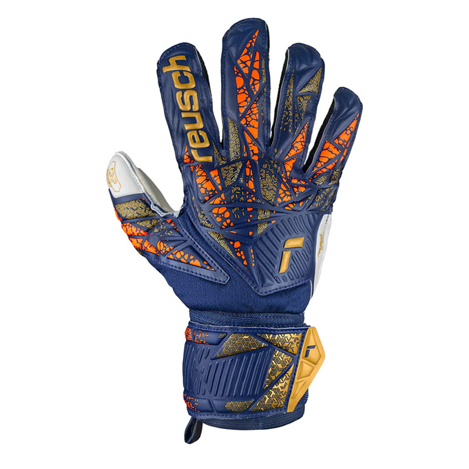 Reusch Attrakt Grip Goalkeeper Gloves - Thumbnail 3