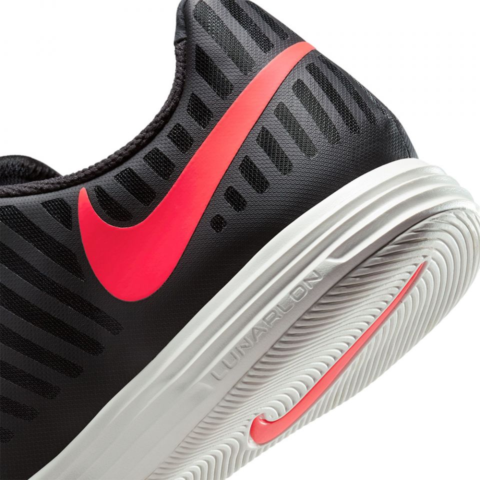 Nike Lunar Gato II IC Soccer Shoes