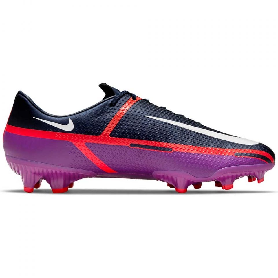 Nike Phantom GT2 Academy FG Soccer Cleats