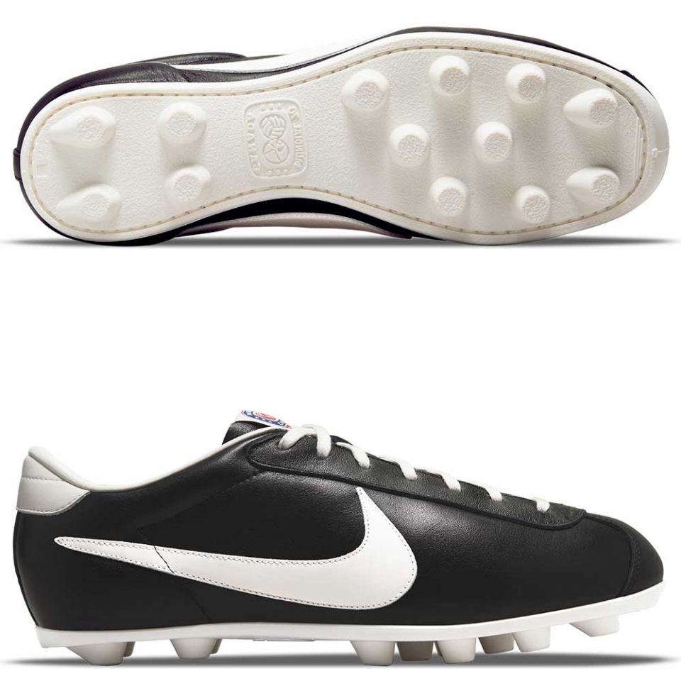 NIKEドッグ　ヴィンテージ　アンティークドール　ヴィンティ・アンドリュース The Nike - FG Cleat Collector's Item