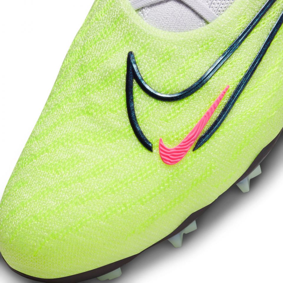 Nike Gripknit Phantom GX Elite FG Soccer Cleats | Luminous Pack display picture 2
