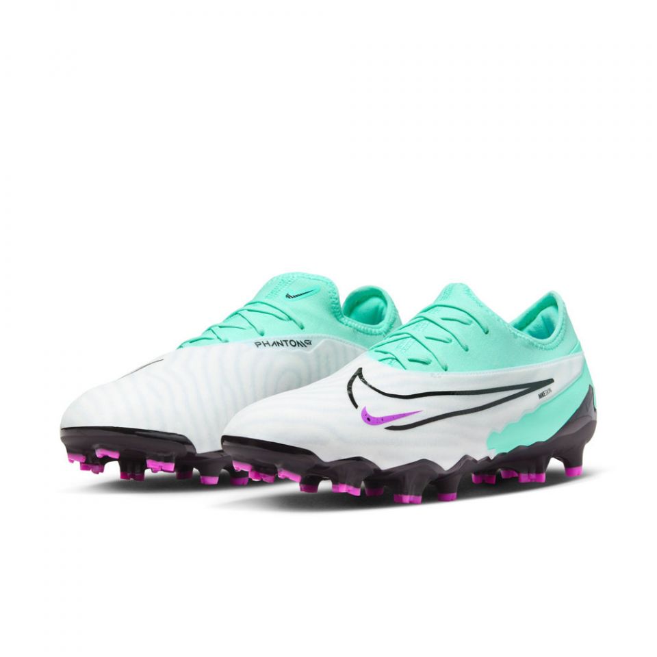 Nike Phantom GX Pro FG Soccer Cleats | Peak Ready Pack