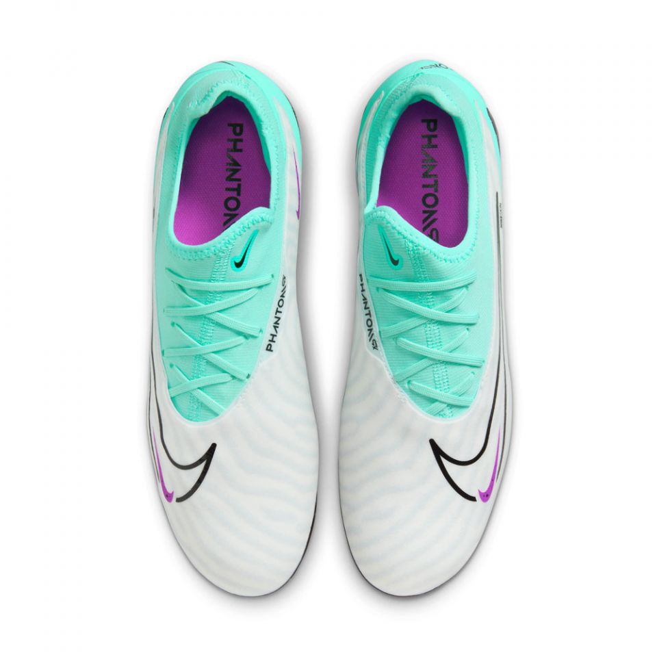 Nike Phantom GX Pro FG Soccer Cleats | Peak Ready Pack