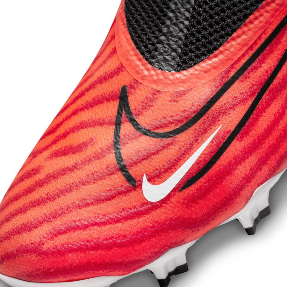 Nike Phantom GX Pro DF FG Soccer Cleats | Ready Pack display picture 2