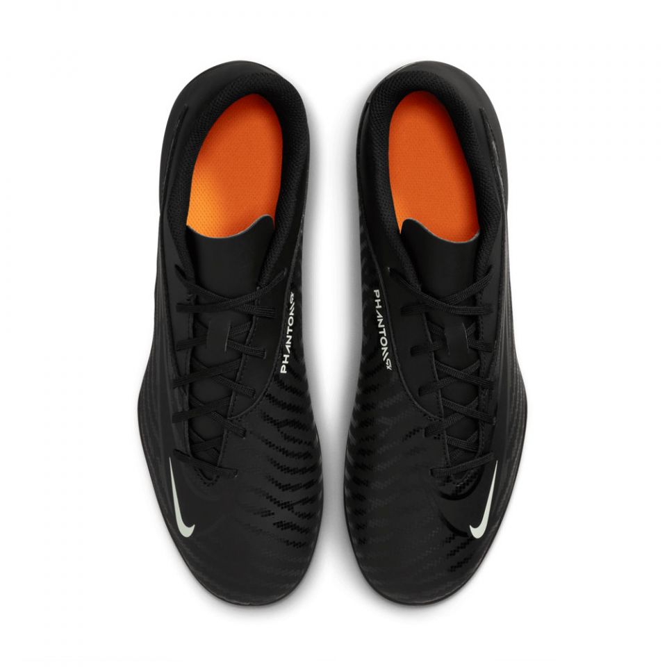 Nike Phantom GX Club FG Soccer Cleats