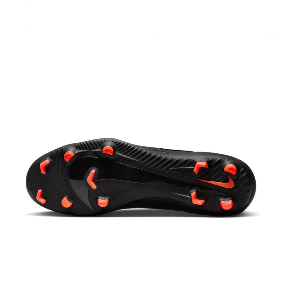 Nike Phantom GX Club FG Soccer Cleats