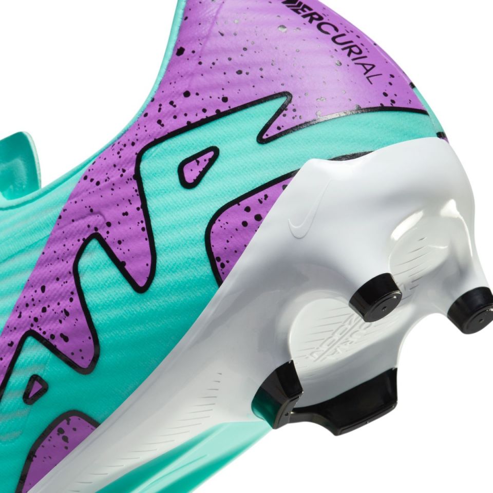 Nike Zoom Mercurial Vapor 15 Academy FG Soccer Cleats | Peak Ready
