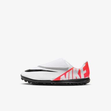 Nike Junior Mercurial Vapor 15 Club TF Soccer Shoes | Black Pack