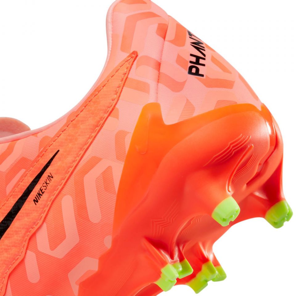 Nike Phantom GX Academy FG Soccer Cleats | United Pack