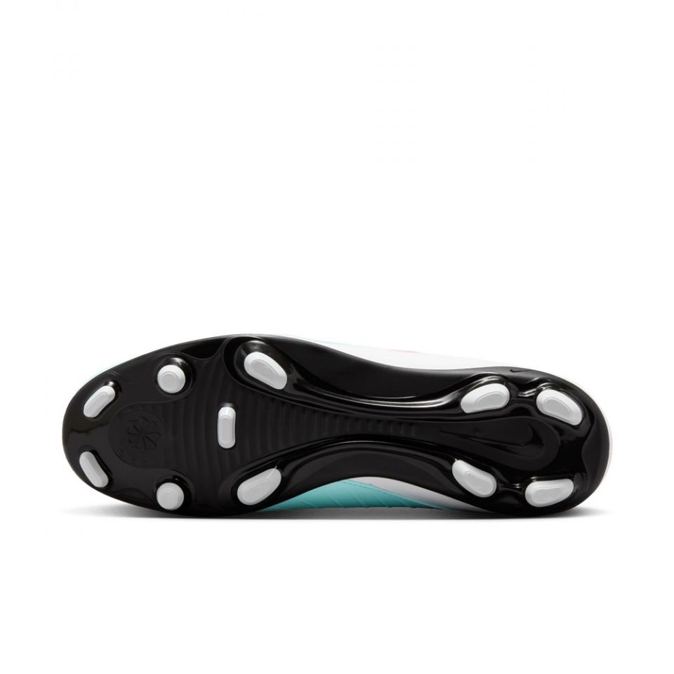 Nike Phantom GX II Club FG/MG Soccer Cleats | Mad Energy Pack