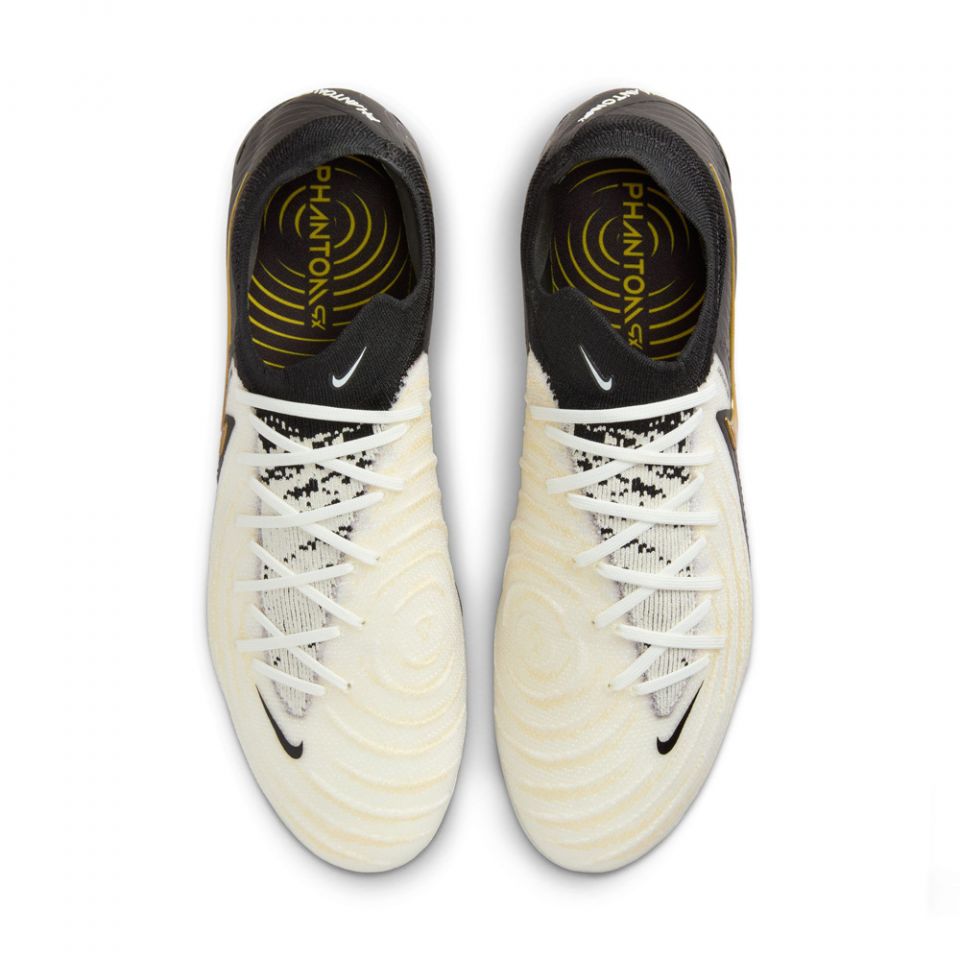 Nike Phantom GX II Elite FG Soccer Cleats | Mad Ready Pack display picture 1