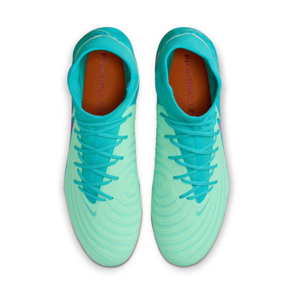 Nike Phantom Luna II Academy LV8 FG Soccer Cleats | Phantom Vortex