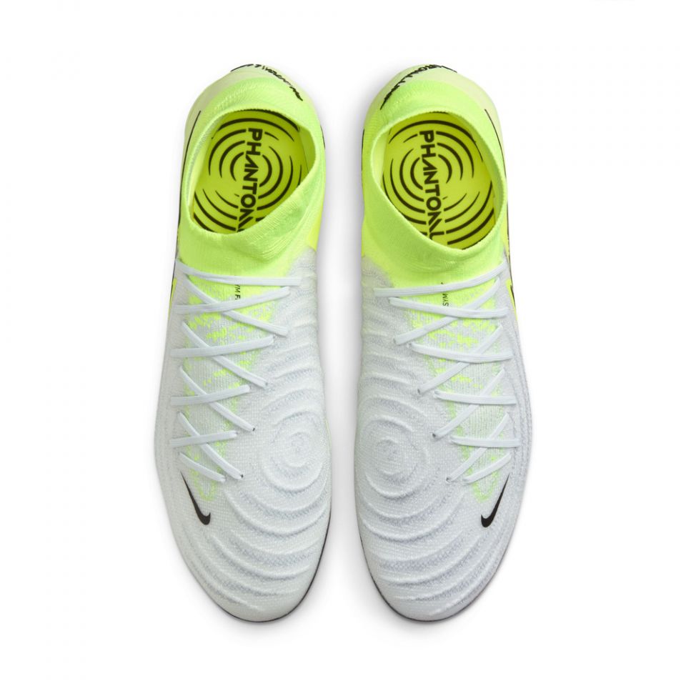 Nike Phantom Luna II Elite FG Soccer Cleats | Mad Voltage Pack display picture 3