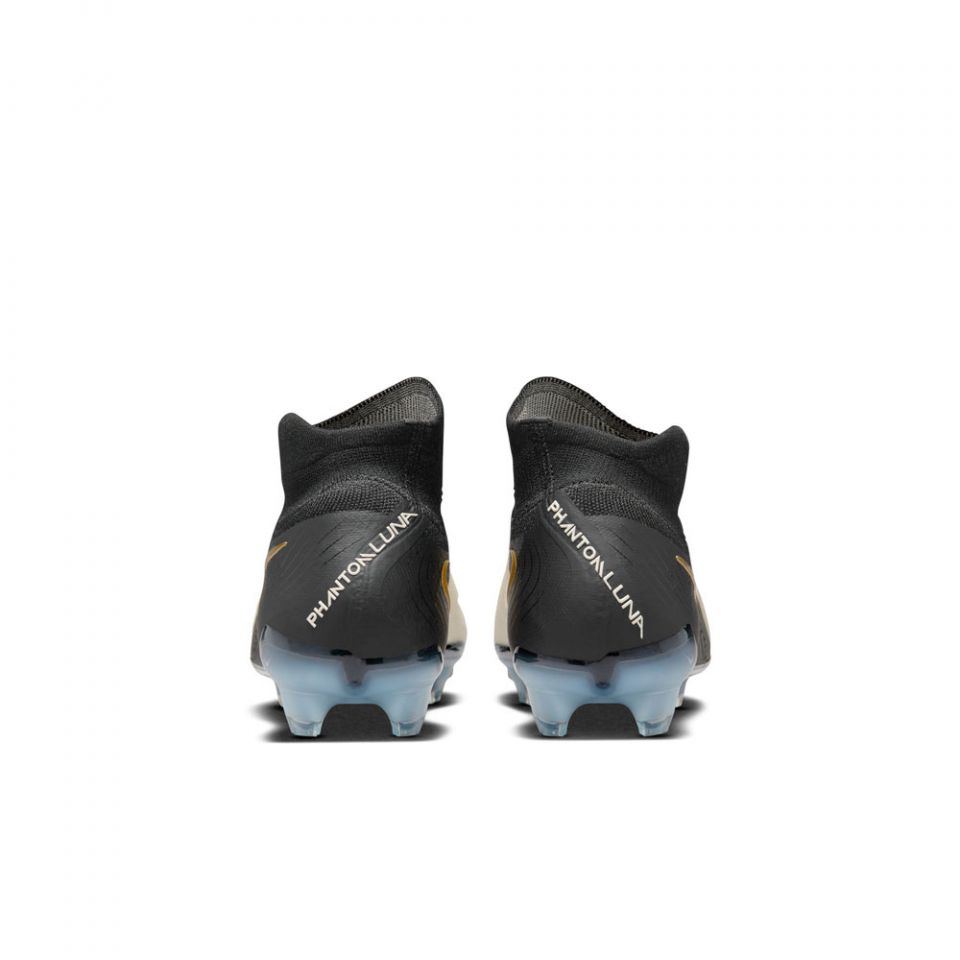 Nike Phantom Luna II Elite FG Soccer Cleats | Mad Ready Pack display picture 1