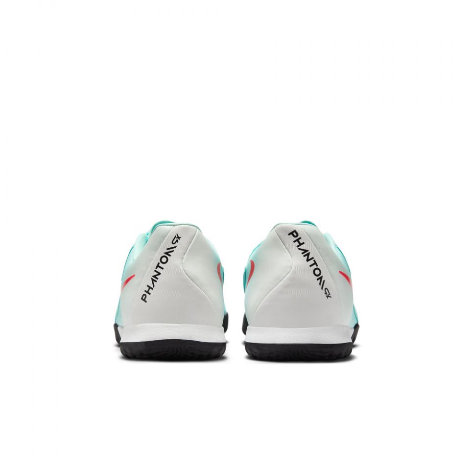 Nike Phantom GX II Academy IC Soccer Shoes | Mad Energy Pack