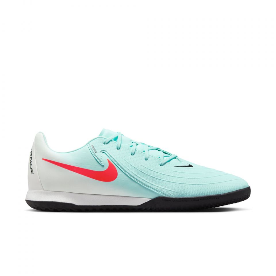 Nike Phantom GX II Academy IC Soccer Shoes | Mad Energy Pack