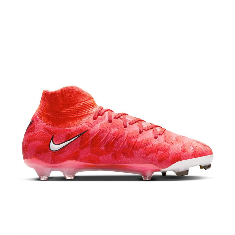 all red nike soccer cleats