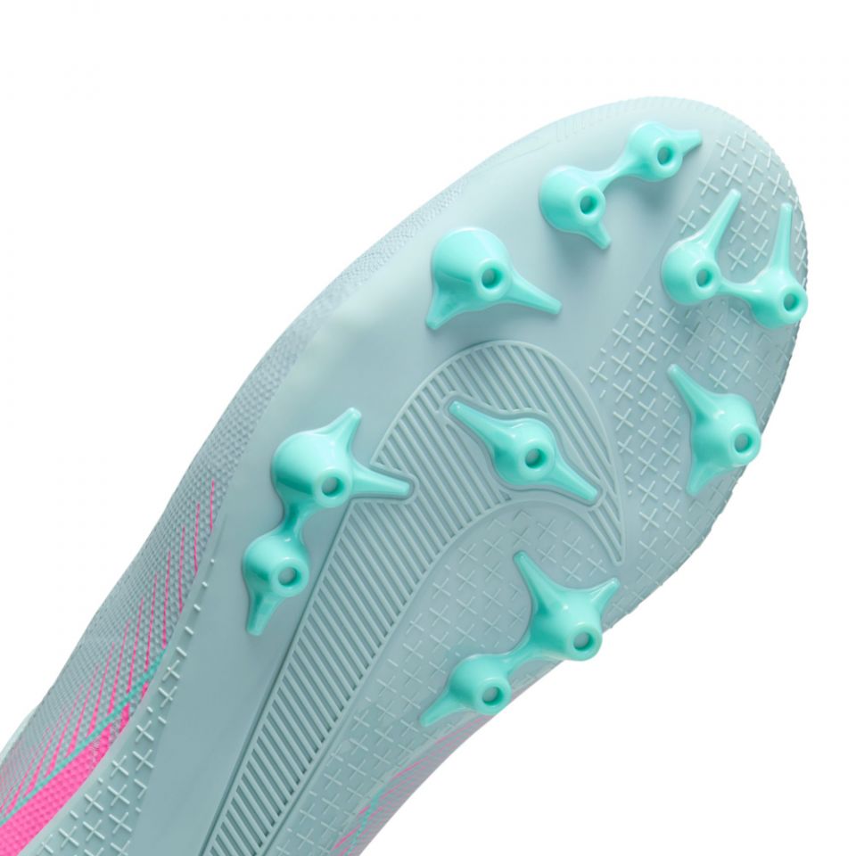Nike Zoom Mercurial Vapor 16 Academy AG Soccer Cleats  display picture 3