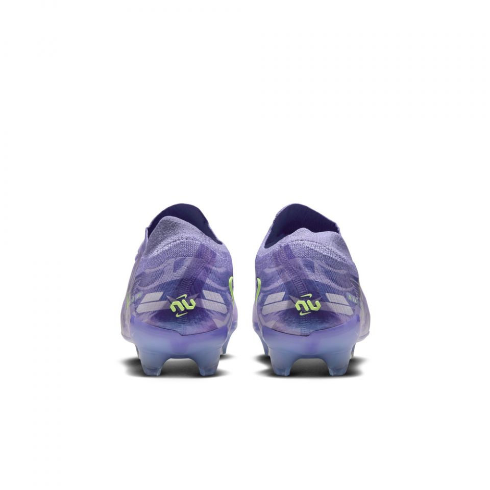 Nike United Phantom GX II Elite FG Soccer Cleats display picture 2