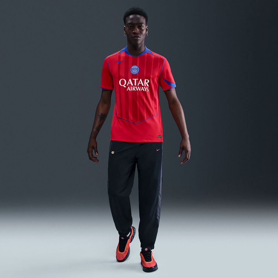 Nike Paris Saint-Germain 2025/26 Men's Stadium Third Jersey