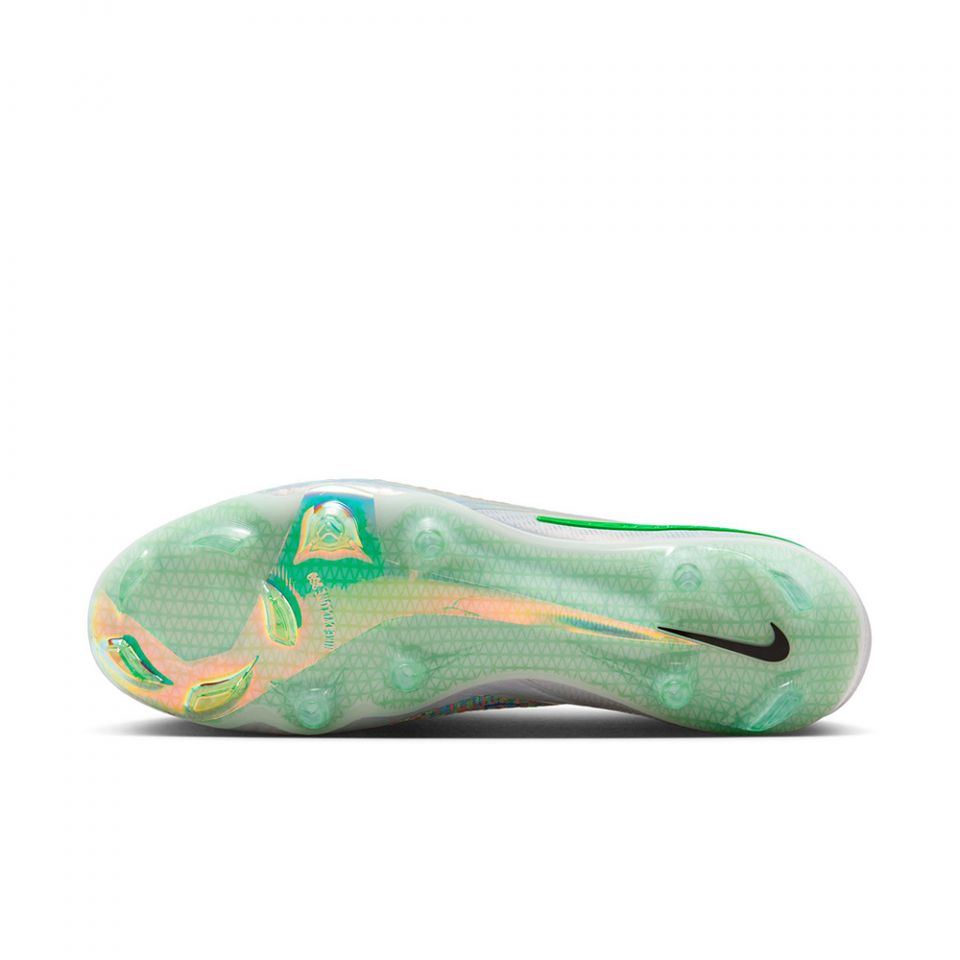 Nike Phantom 6 Low Elite FG SE Soccer Cleats | EA SPORTS FC