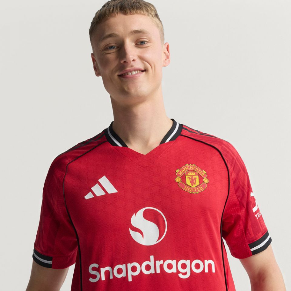 adidas Manchester United FC 2025/26 Men's Authentic Home Jersey