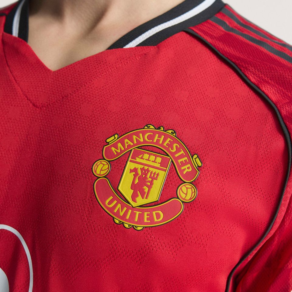 adidas Manchester United FC 2025/26 Men's Authentic Home Jersey