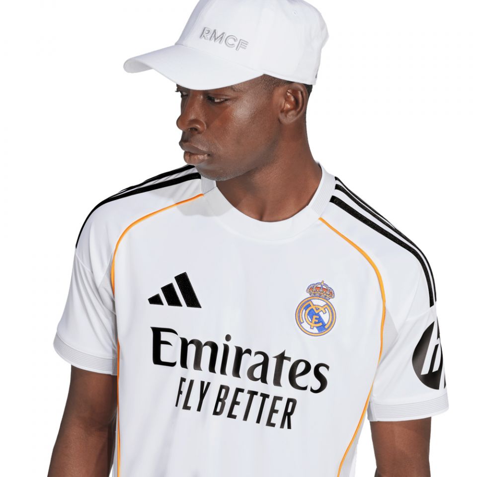 adidas Real Madrid CF 2025/26 Men's Home Jersey