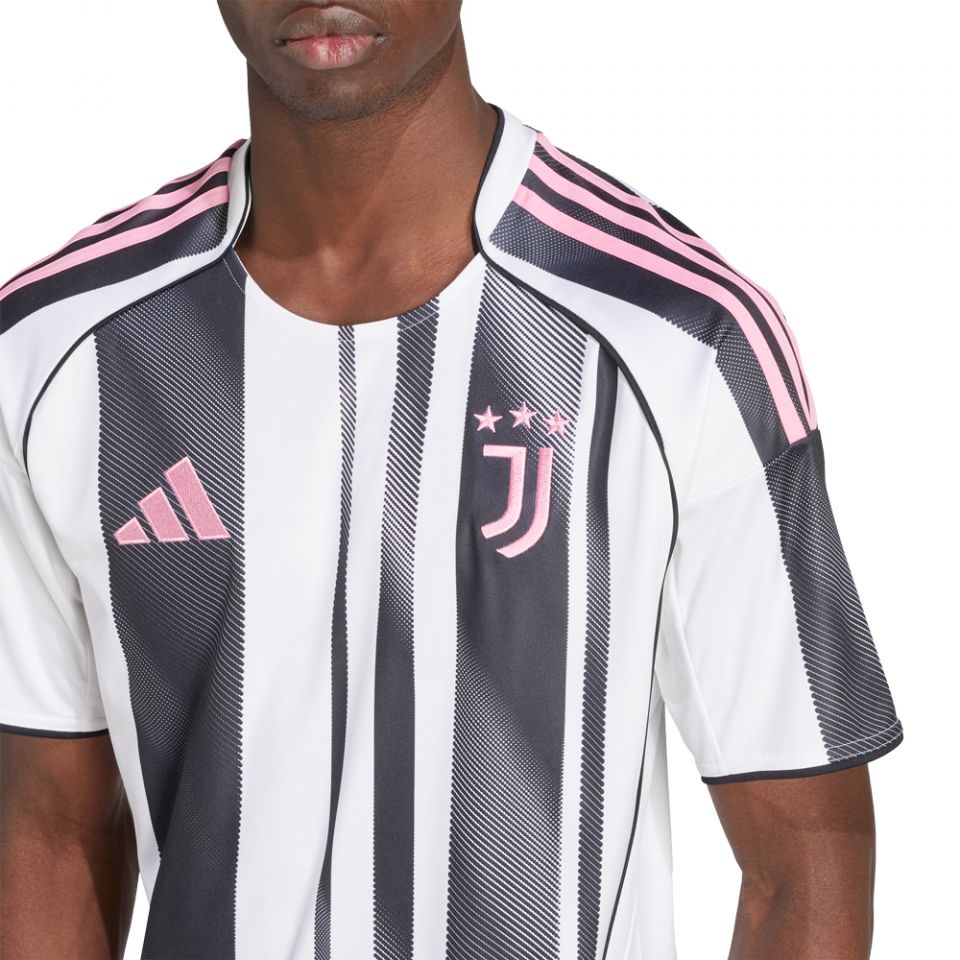 adidas Juventus 2025/26 Men's Home Jersey