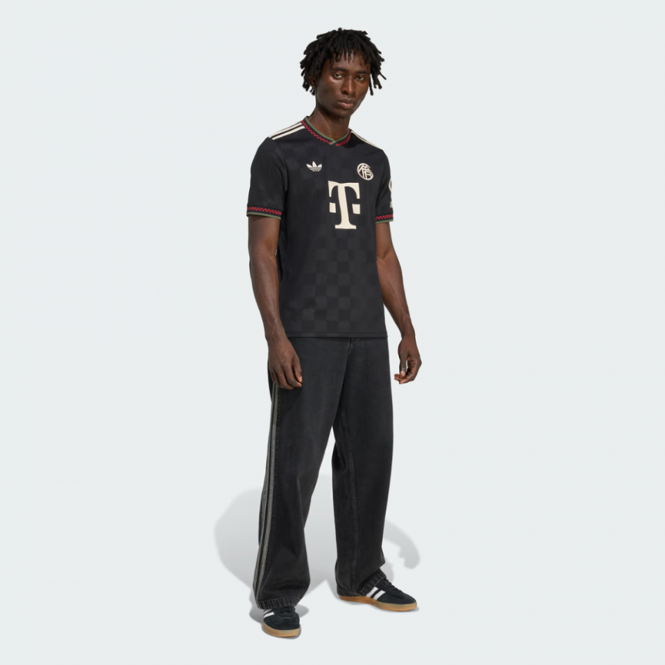 adidas Bayern Munich 2025/26 Men's Third Jersey