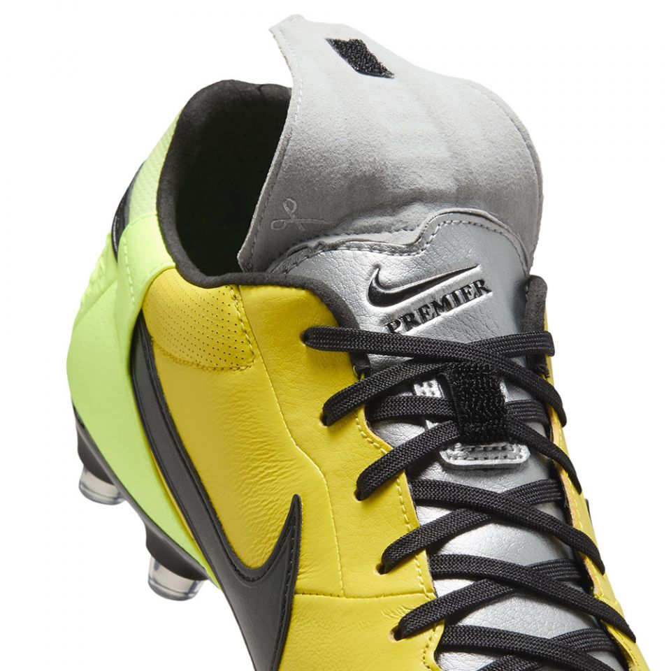 Nike Premier III FG Soccer Cleats display picture 1