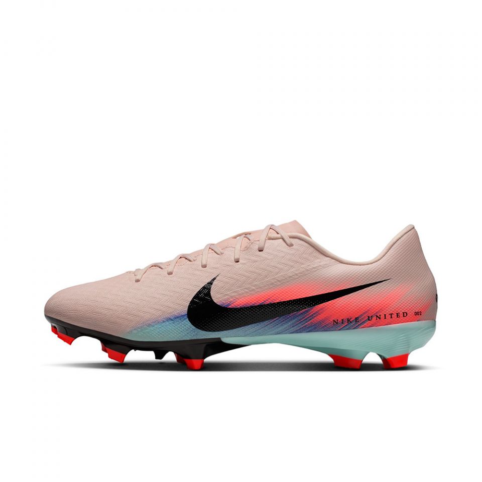 Nike Zoom Vapor 16 Academy FG/MG Soccer Cleats | Nike United 002 Pack