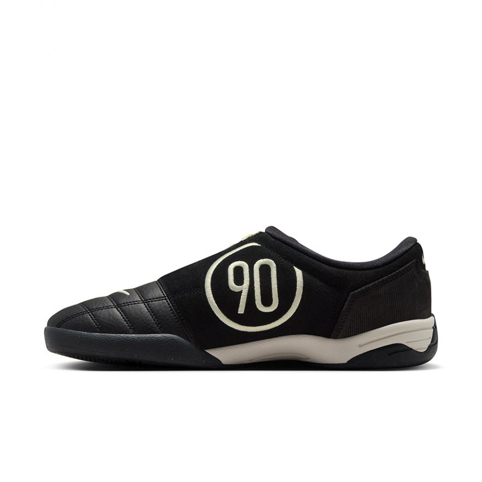 Nike Total 90 Soccer Shoes
