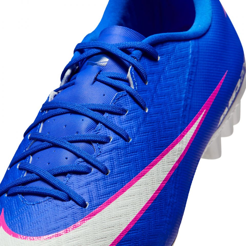 Nike Zoom Mercurial Vapor 16 Pro AG Soccer Cleats | Attack Pack