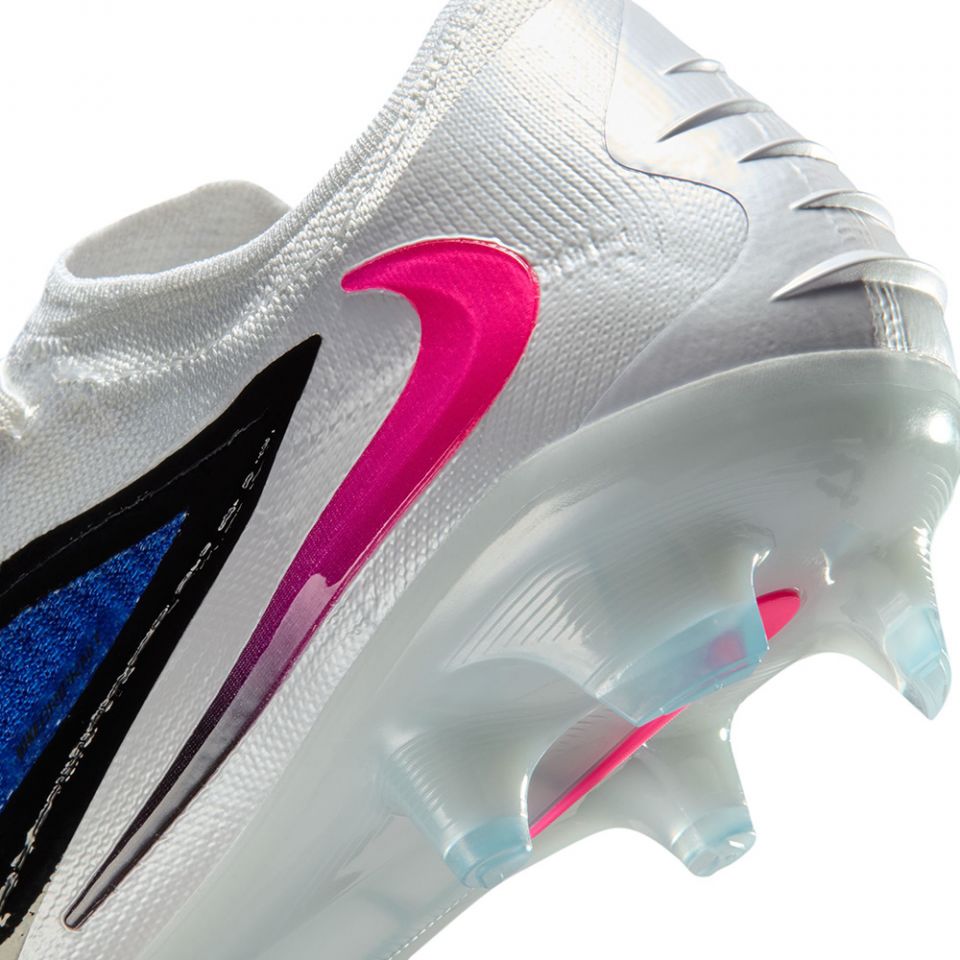 Nike Phantom 6 Low Elite FG Soccer Cleats | Attack Pack