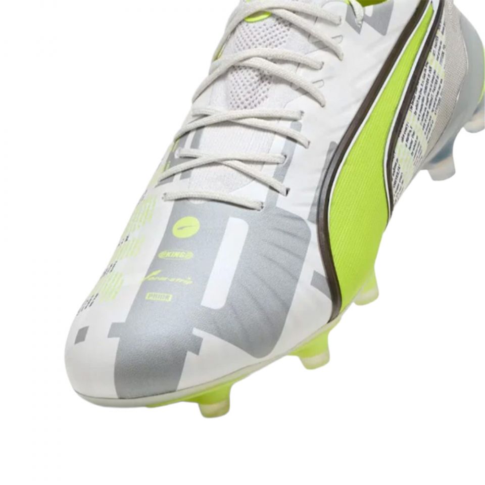 PUMA King Ultimate FG Soccer Cleats | Forever Pack