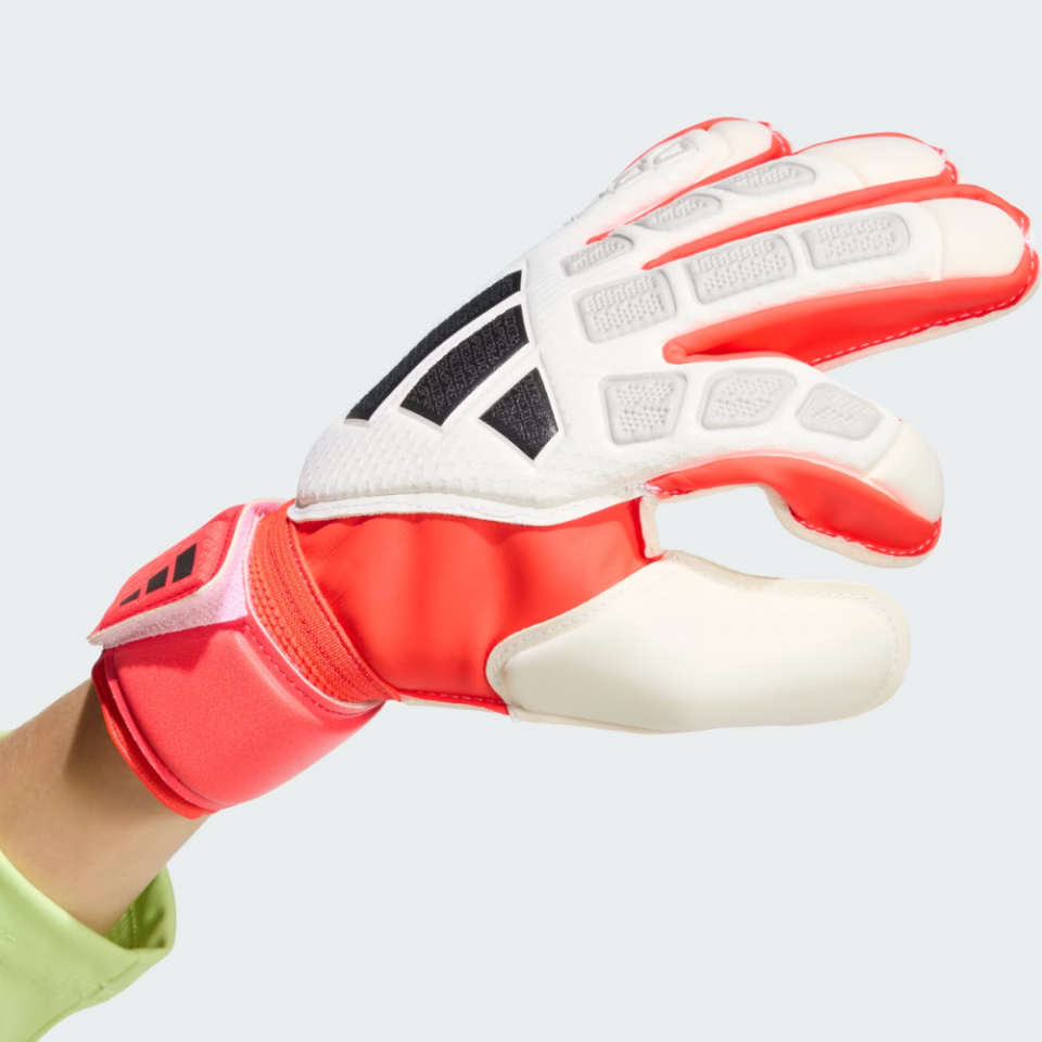 Adidas Predator Match Goalkeeper Glove