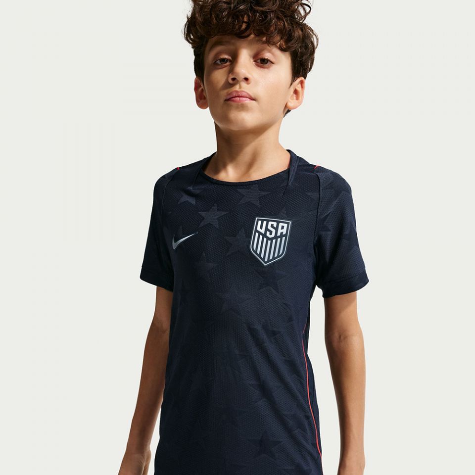 Nike Dri-FIT Strike III Voetbalshirt Grijs Zwart Wit Nike Dri-FIT Strike III Voetbalshirt Grijs Zwart Wit