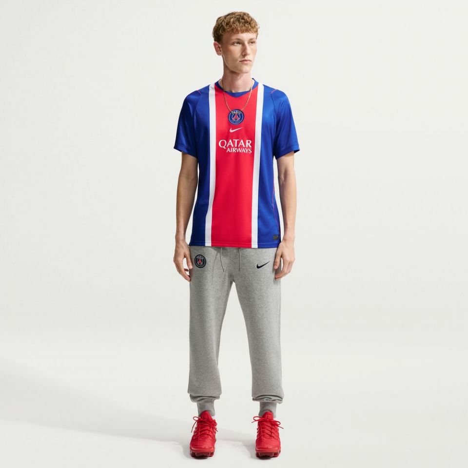 Nike Paris Saint-Germain 2026/27 Men's Stadium Home Jersey