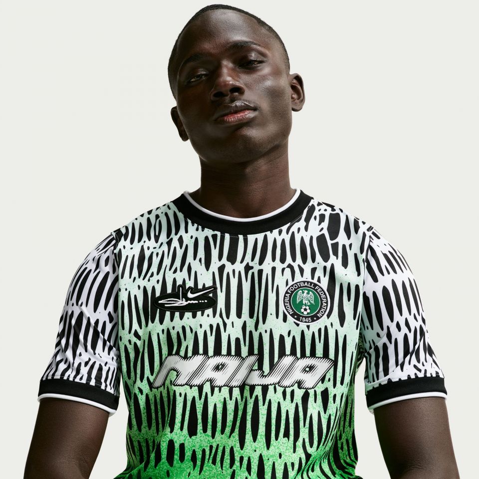Nike Nigeraia x Slawn Academy Pro Short-Sleeve Top