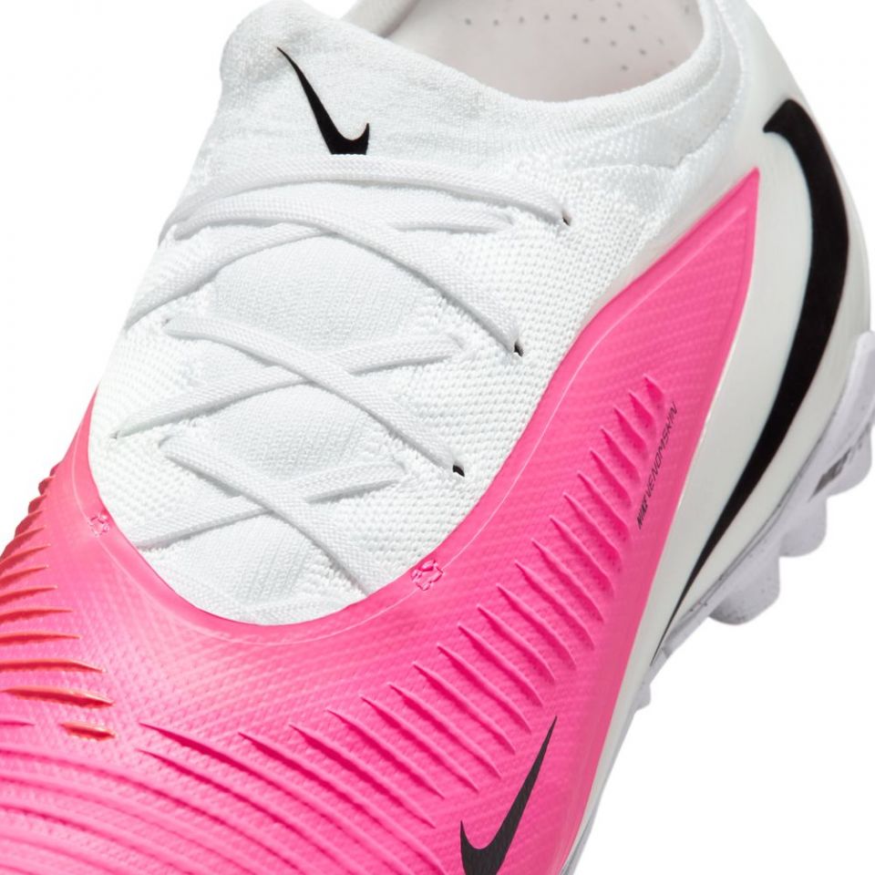 Nike React X Phantom 6 Low Pro TF Soccer Shoes | Breakout Pack