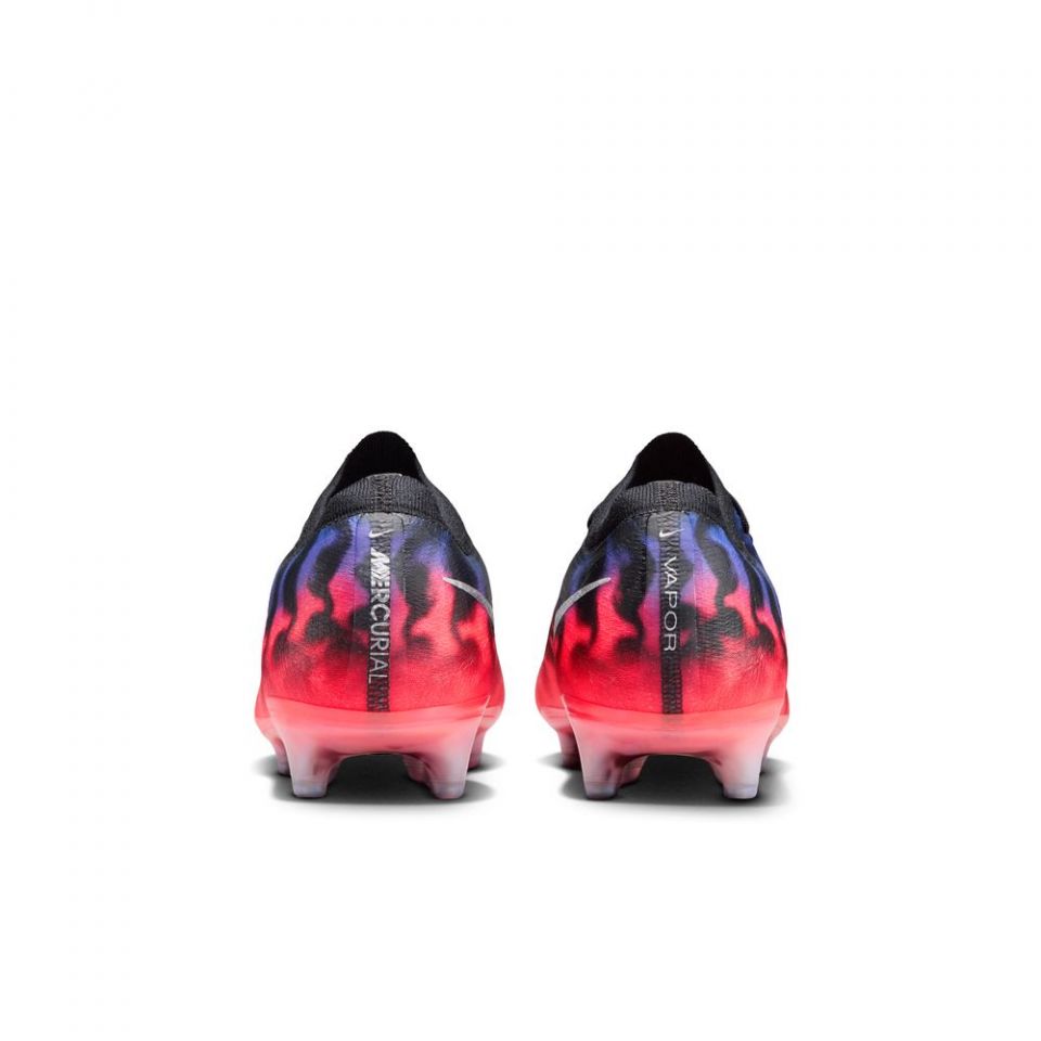 Nike Mercurial Vapor 17 Elite AG SE Soccer Cleats | Scorpion Pack